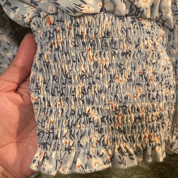 (XS/S) Cropped Bouse - Picture 2 of 5